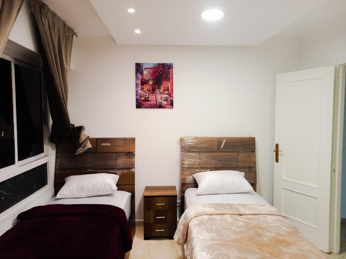 Amazing Appartement Au Centre Ville En Face Hilton & Gare Train De Tgv De Tanger Екстер'єр фото